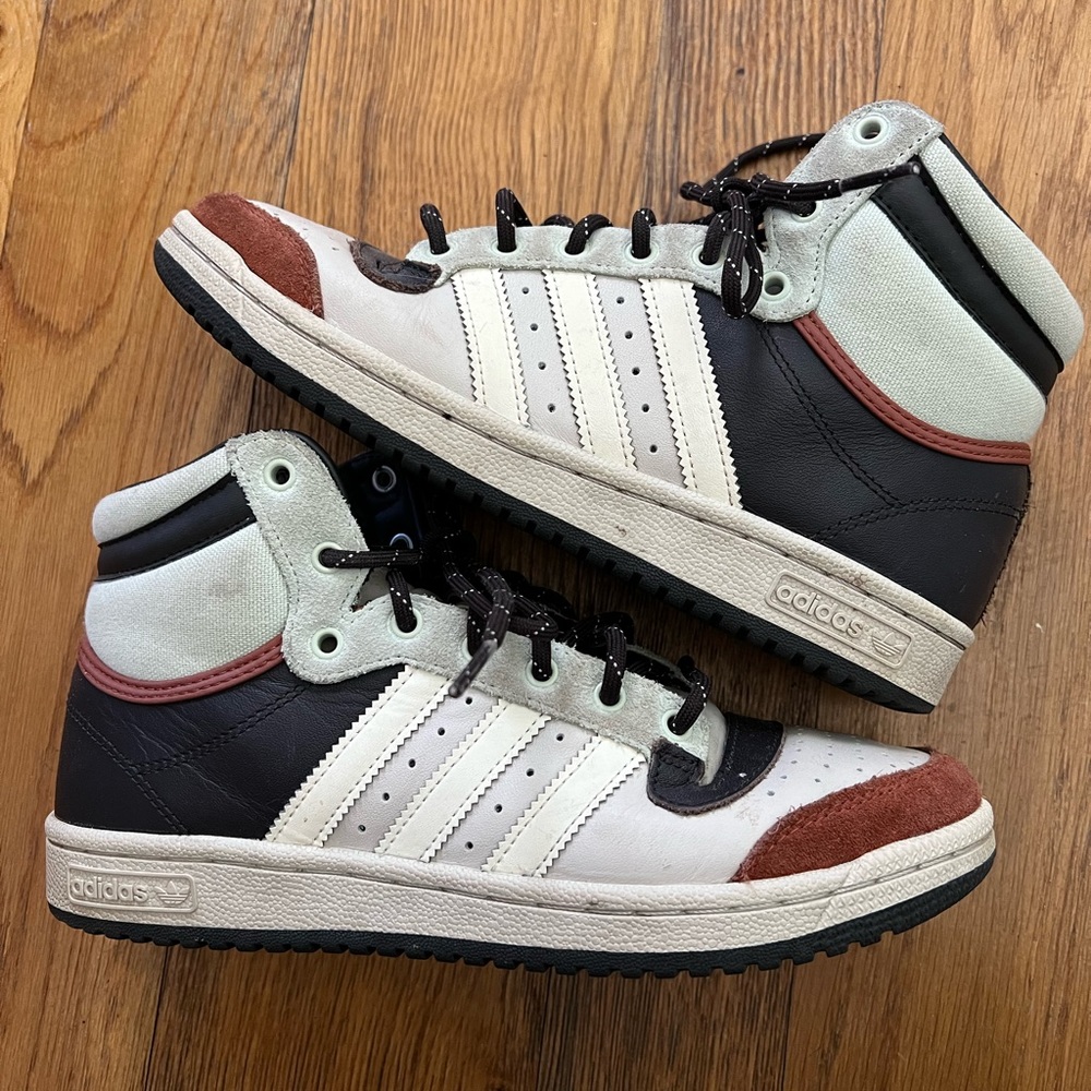 Adidas Star Wars Mandalorian Top Ten Hi Men’s Sneakers size 7